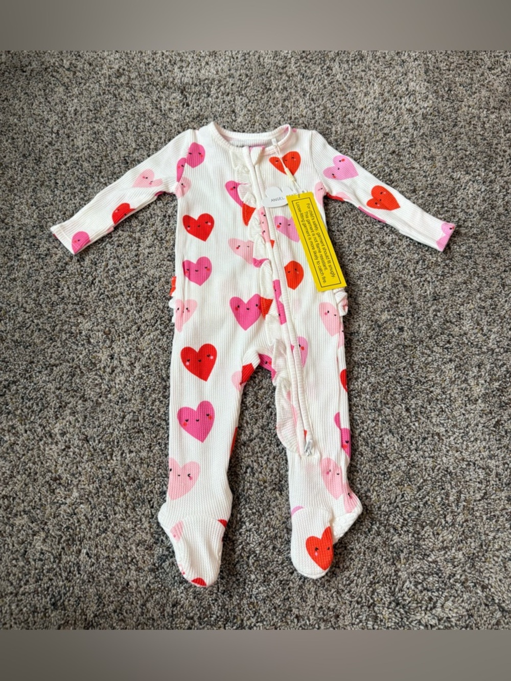 NWT Angel Dear 2 Way Zipper Hearts Ruffle Back Footie - Size 3/6 Months